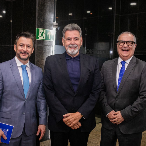 Dr. Frederico Binato representou o BJPAF Advocacia no Café Empresarial que marcou o anúncio da nova associação estratégica do Moura Tavares